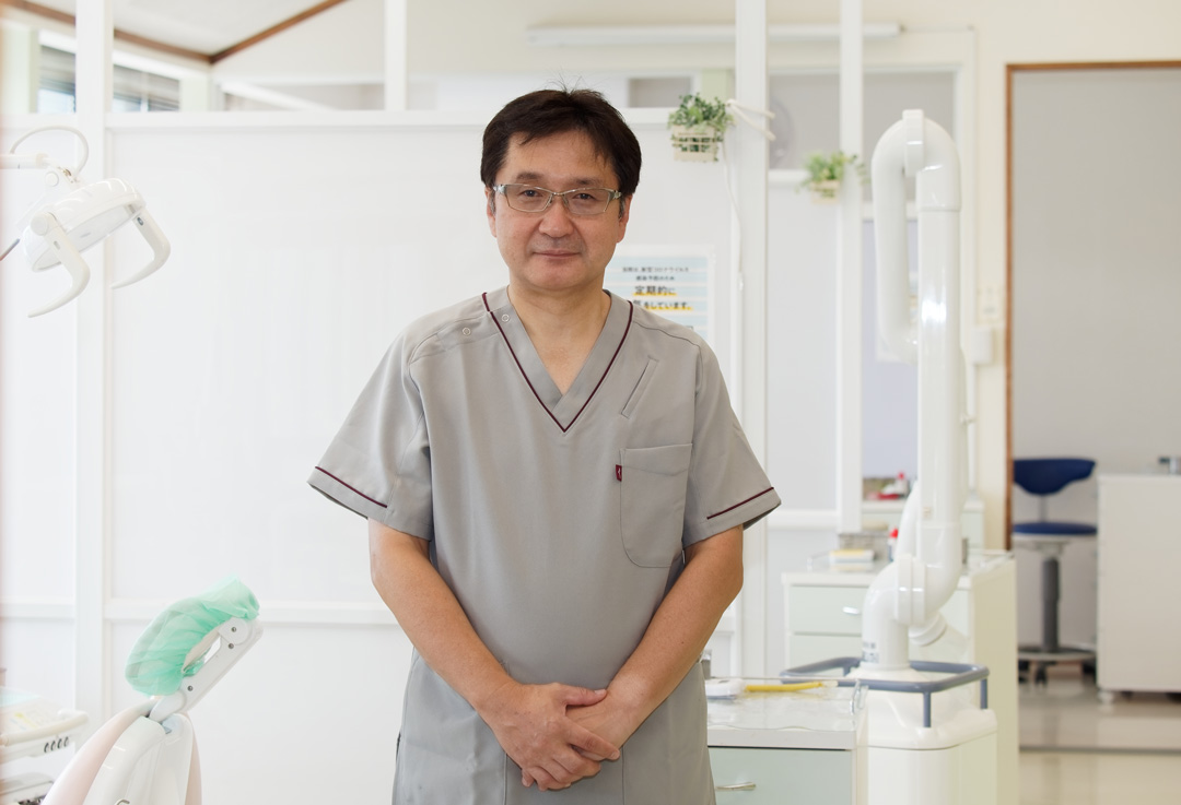 宮下歯科医院院長　宮下俊弘先生